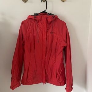 Columbia rain coat red